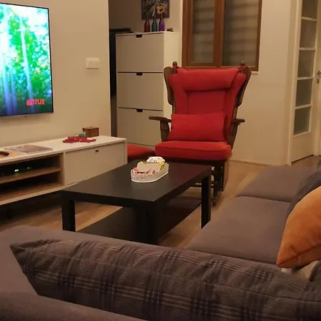 Shared Center Of The Istanbul, Metro 3 Mnt Alloggio in famiglia